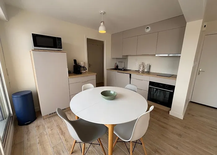 Apartment Le Havre De Paix Avec Sa Petite Vue Le Touquet